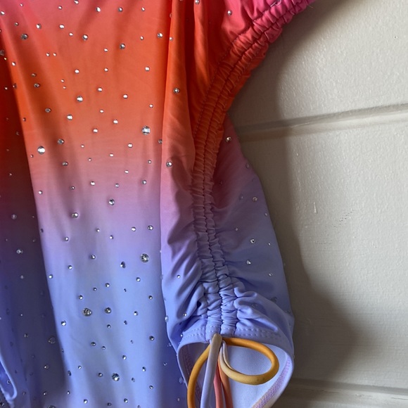 Custom Bedazzled One Piece Swimsuit Size 8 - Picture 5 of 12